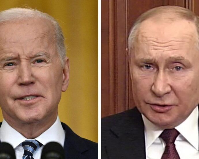 Biden-Putin Tug-of-War-0a1ce0e4